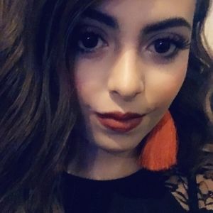 Meet your Posher, Aracely